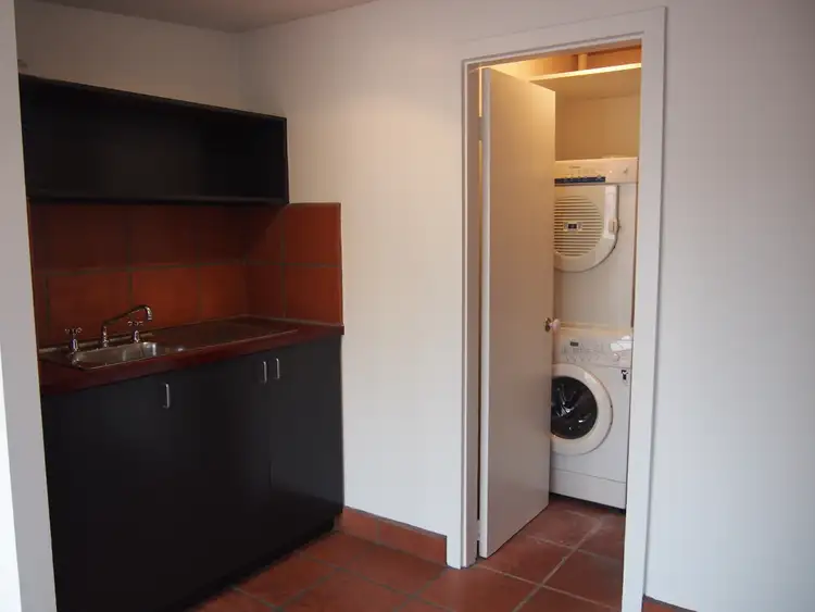 Fifth view of Homely apartment listing, 4/11 Rankins Lane, Melbourne VIC 3000