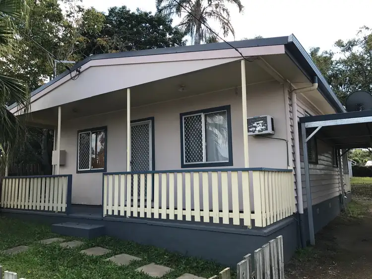 13 Pine Mountain Rd, North Ipswich QLD 4305