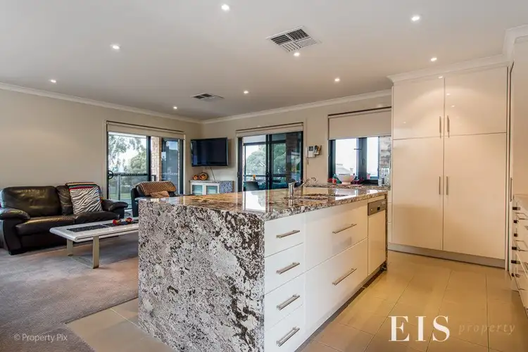 Fourth view of Homely townhouse listing, 1/126 Roslyn Avenue, Blackmans Bay TAS 7052