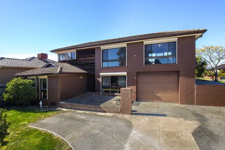 2 Mues Street, Keilor East VIC 3033