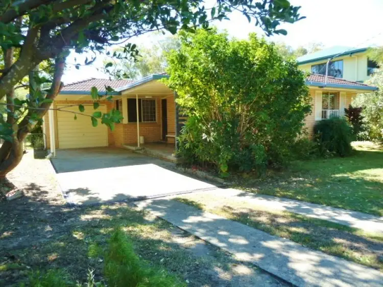 16 Waratah Drive, Clontarf QLD 4019