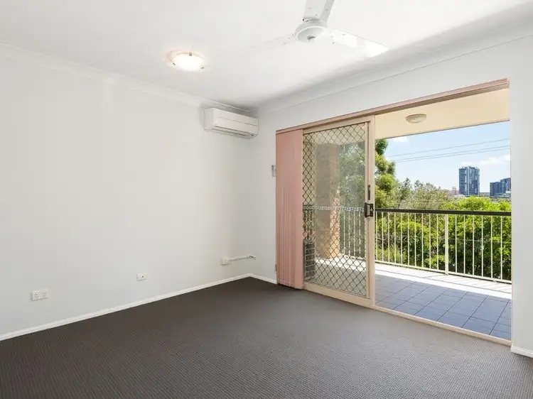 Fourth view of Homely unit listing, Unit 3/18 Lima Street, Auchenflower QLD 4066