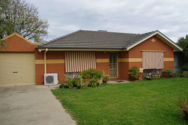 Unit 2/5 Apricot Circuit, Cobram VIC 3644