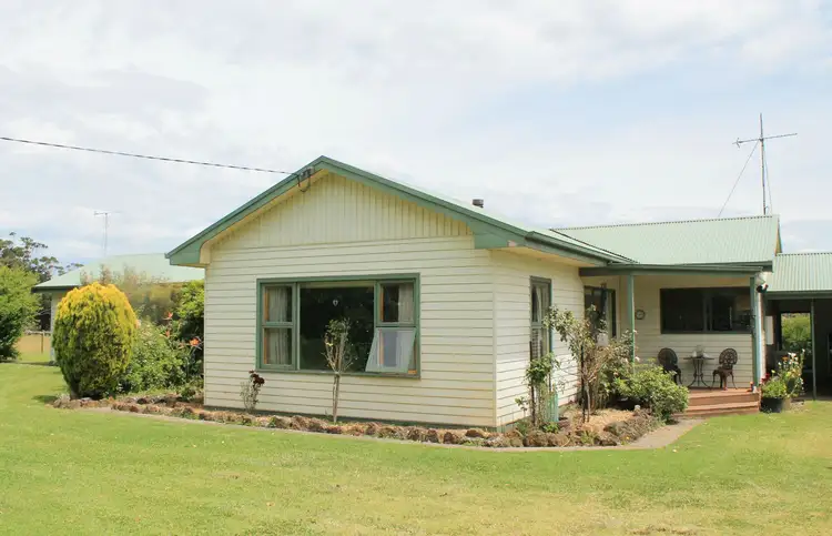 83 Berrys Road, Gorae VIC 3305