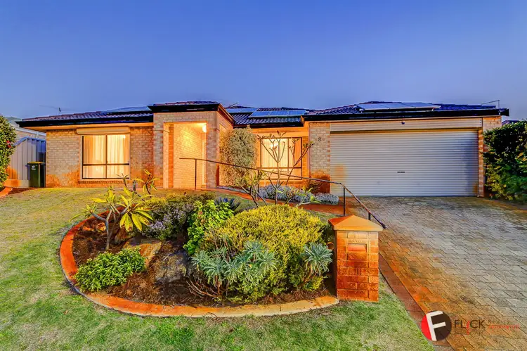 8 Heacham Avenue, Hocking WA 6065