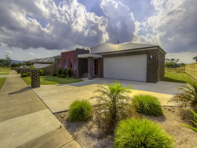 Second view of Homely house listing, 11 Leadbeater Mews, Newborough VIC 3825