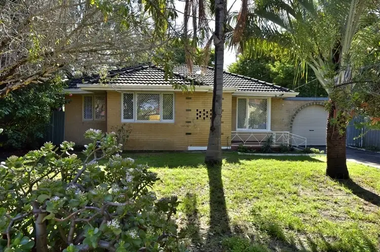 Second view of Homely house listing, 39 Jennings Way, Lockridge WA 6054