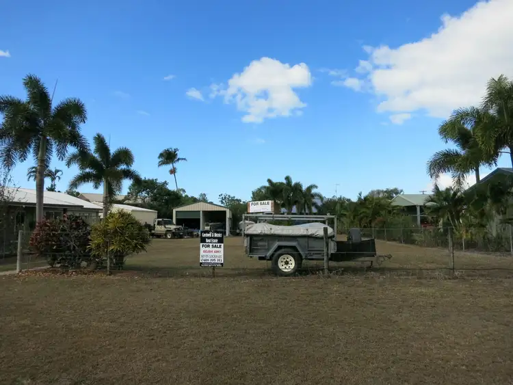 4 White Street, Cardwell QLD 4849