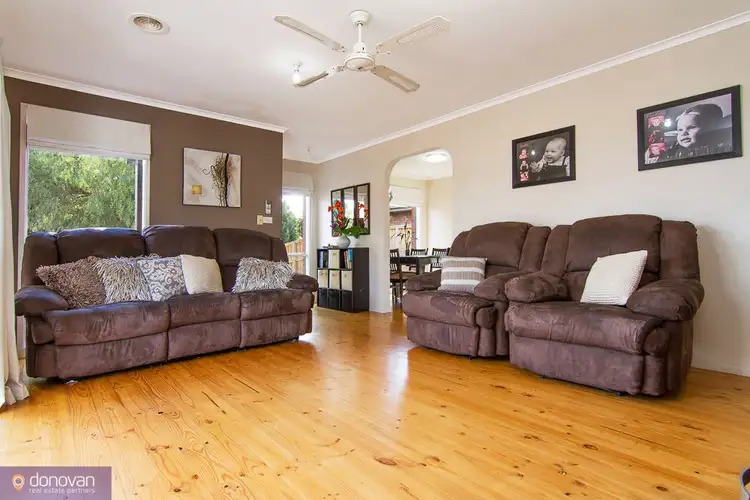 Fifth view of Homely house listing, 8 Spindrift Court, Carrum Downs VIC 3201