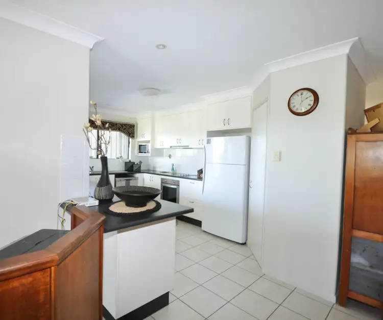 Sixth view of Homely house listing, 4 Schnapper Court, Andergrove QLD 4740