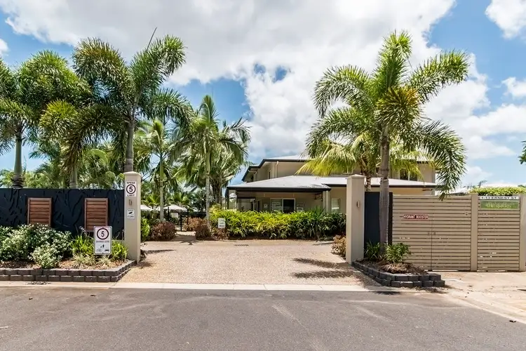 23/1-13 Ernest Street, Redlynch QLD 4870