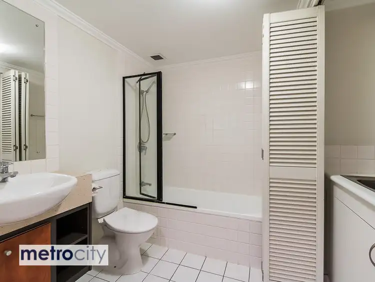 Sixth view of Homely apartment listing, 40/30 Mollison Street, South Brisbane QLD 4101