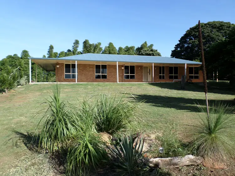 18 Huxley Road, Childers QLD 4660