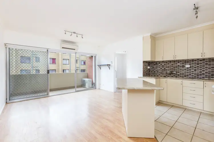 Third view of Homely unit listing, 4/6-8 King Street, Queanbeyan NSW 2620