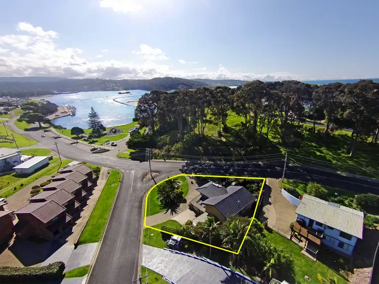 20 Bluewater Dr, Narooma NSW 2546