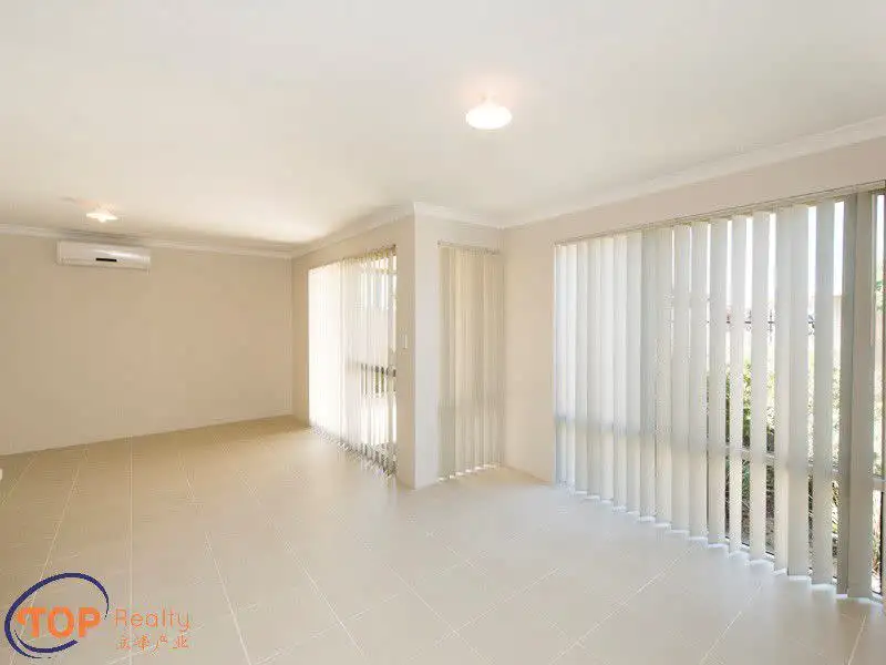 Main view of Homely house listing, 34 Panozza Circle, Maddington WA 6109