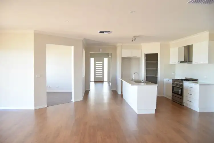Seventh view of Homely house listing, 52 Kinchega Drive, Shepparton VIC 3630