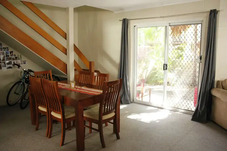 Sixth view of Homely unit listing, 8/12 Old Common Road, Belgian Gardens QLD 4810