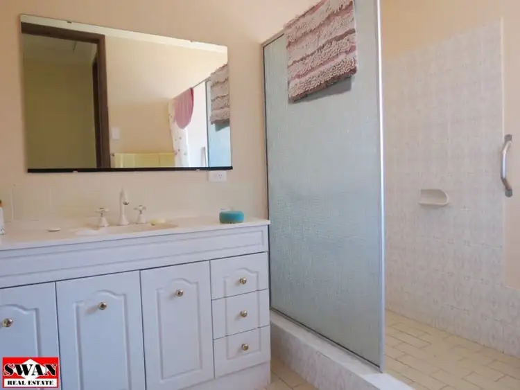 Sixth view of Homely house listing, 18a Rhine Way, Swan View WA 6056