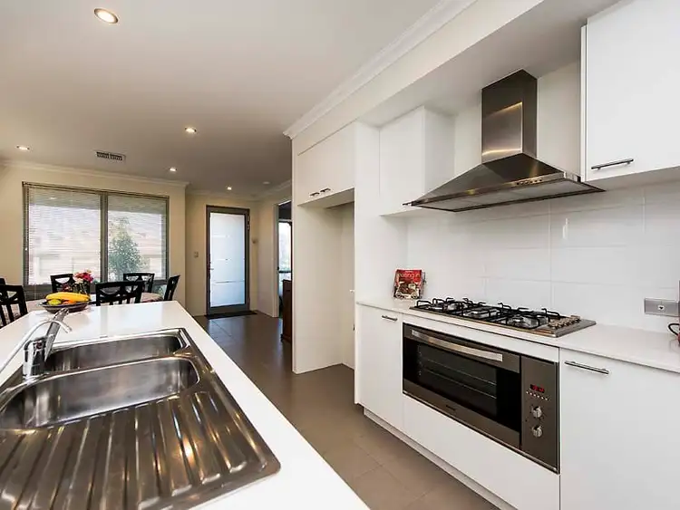 Sixth view of Homely house listing, 18 Flourish Loop, Atwell WA 6164