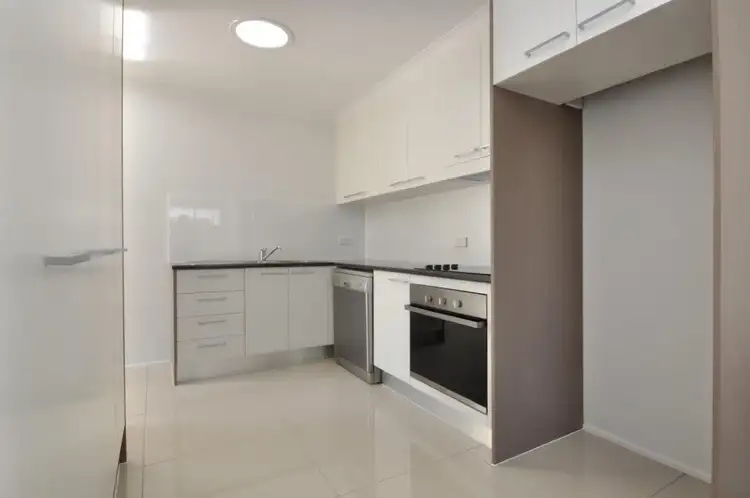 Sixth view of Homely semi-detached listing, 1/42 Albion Avenue, Miami QLD 4220