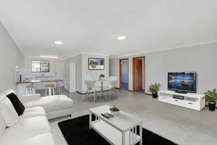 Main view of Homely unit listing, 2/22 Peter Parade, Mermaid Waters QLD 4218