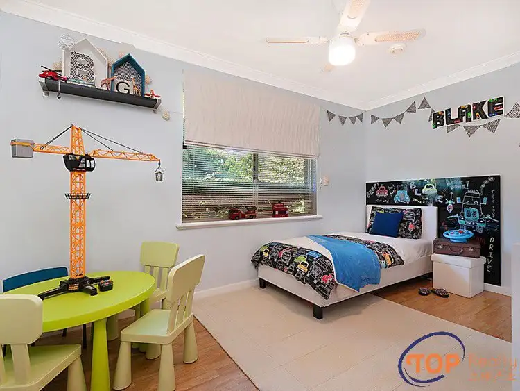 Seventh view of Homely house listing, 4 Silvertop Terrace, Willetton WA 6155