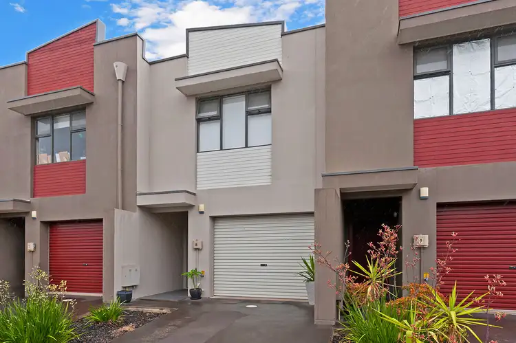 8/8 Fourth Ave, Mawson Lakes SA 5095