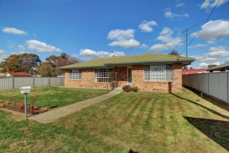 Fourth view of Homely house listing, 4 Hunter Place, Uralla NSW 2358
