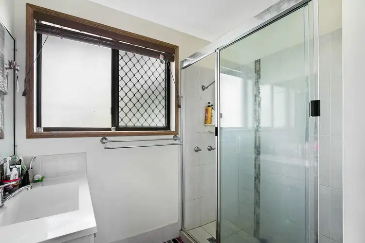 Sixth view of Homely house listing, 11 Selkirk Court, Highfields QLD 4352