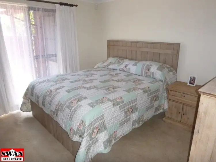 Fifth view of Homely house listing, 2 O'connor Road, Swan View WA 6056
