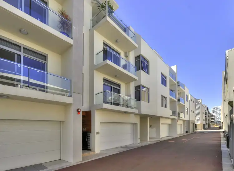 Fifth view of Homely apartment listing, 3/26 Treviso Mews, Mandurah WA 6210