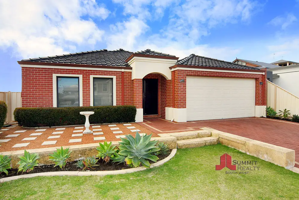 Main view of Homely house listing, 3 Maria Court, Australind WA 6233