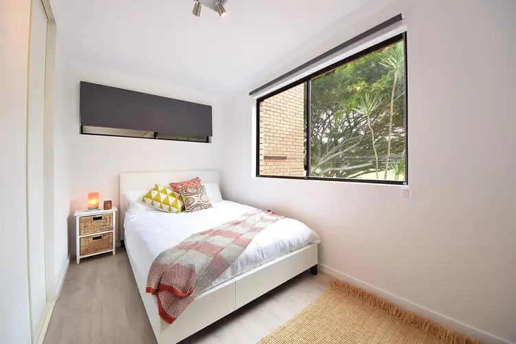 Fifth view of Homely unit listing, 3/50 Oceanic Drive, Mermaid Waters QLD 4218