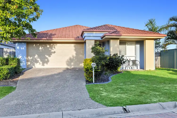 4 Lou Pl, Pacific Pines QLD 4211