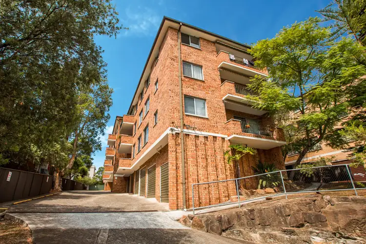 Main view of Homely unit listing, 7/33 Meadow Crescent, Meadowbank NSW 2114