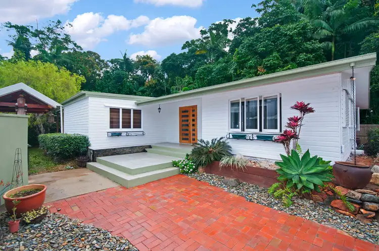 32 Casella Street, Earlville QLD 4870