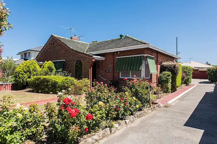30B Hope Avenue, Manning WA 6152