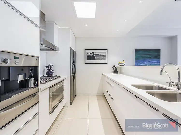 Sixth view of Homely house listing, 3 Skyline Drive, Maribyrnong VIC 3032