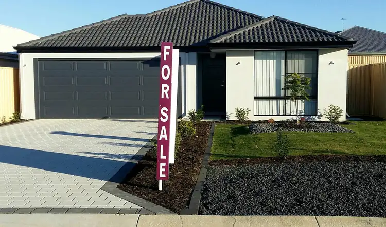 43 Weetman Rd, Hammond Park WA 6164