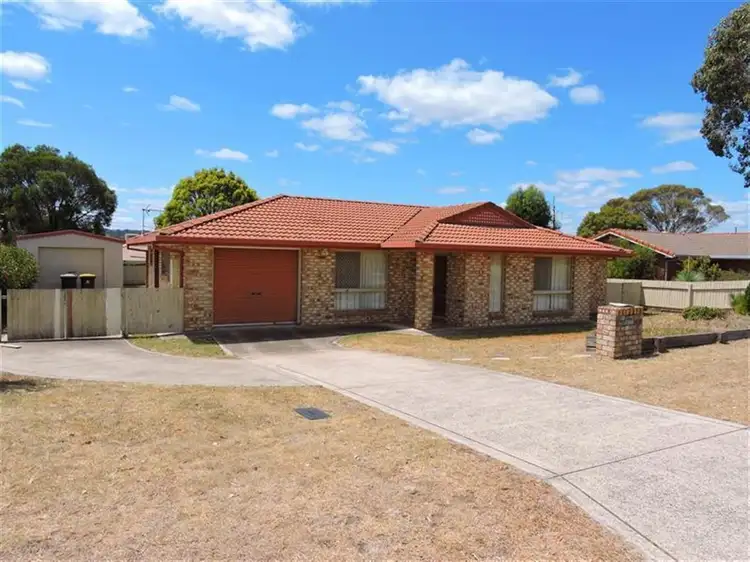 11 Fairway Drive, Warwick QLD 4370