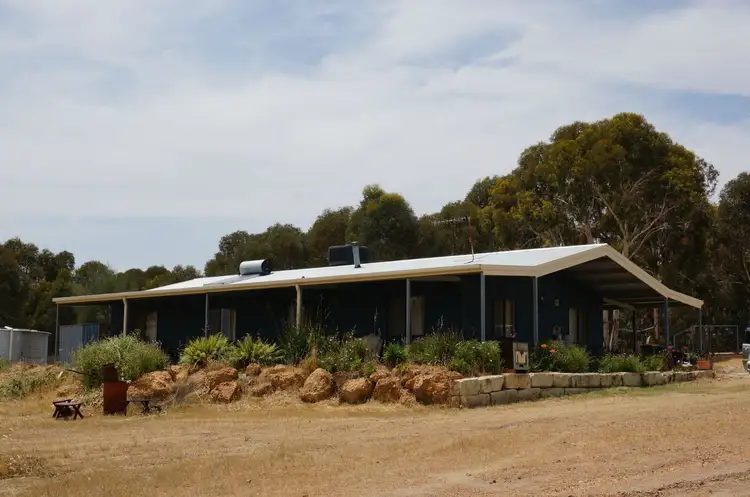 63 Twilight Brae, Hoddys Well WA 6566