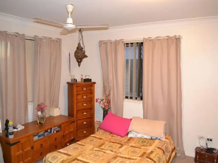 Sixth view of Homely unit listing, 2/7 POINCIANA Place, Gracemere QLD 4702