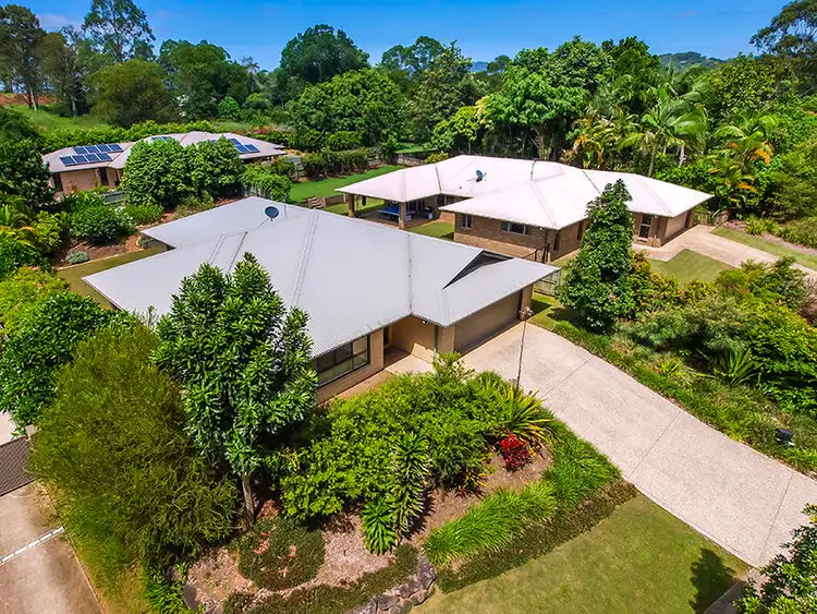 10 DAVEY DRIVE, Woombye QLD 4559