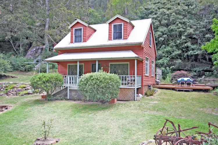 887 Webbs Creek Road, Webbs Creek NSW 2775