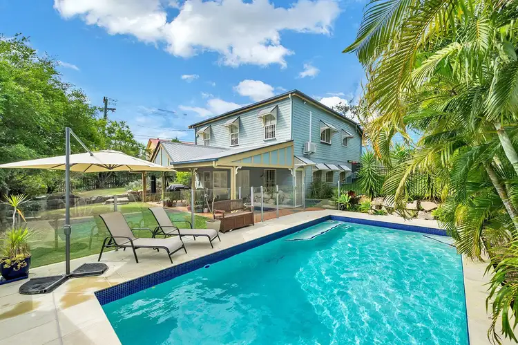 82 Leslie Street, Bardon QLD 4065