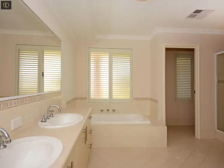 Sixth view of Homely house listing, 32 Solymar Circle, Burns Beach WA 6028