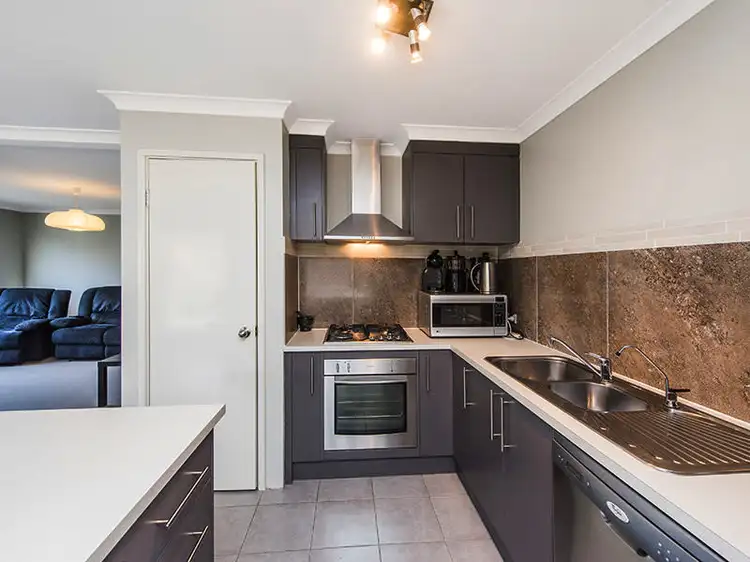 11 Waterview Way, Singleton WA 6175