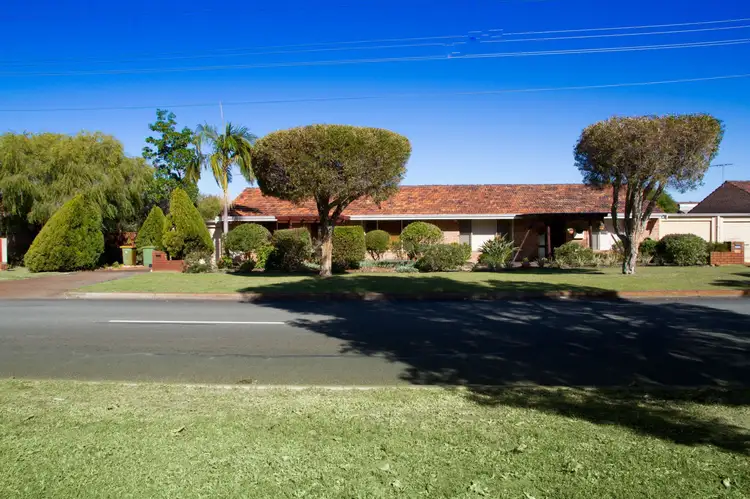 4/97 Anzac Terrace Terrace, Bassendean WA 6054