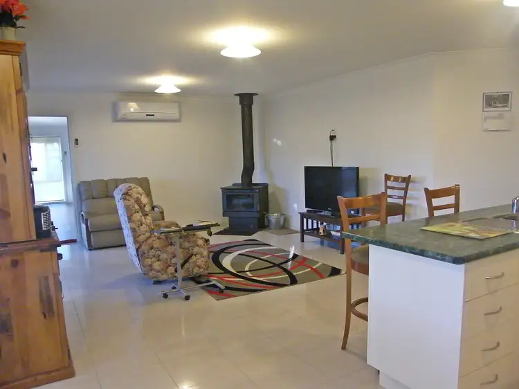 Fifth view of Homely house listing, 33a Macrae St, Bairnsdale VIC 3875